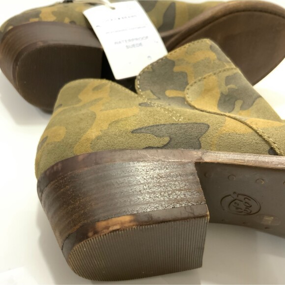Lucky Brand Waterproof Brintly2 Bootie Suede Camouflage Ankle 7 - Picture 10 of 14